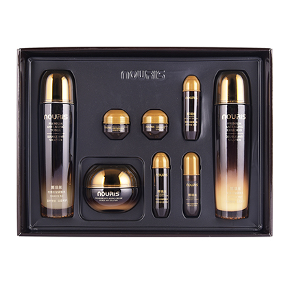 熊津(woongjin)娜瑞丝优雅抗皱紧肤霜3件套礼盒