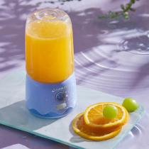 AIRMATE便携式全自动果汁榨汁杯
