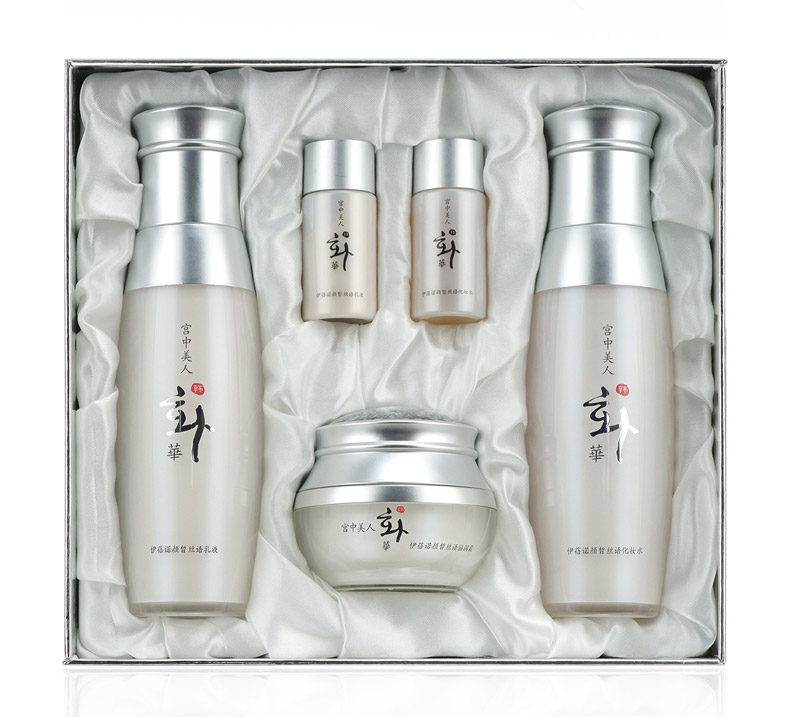 伊蓓诺颜皙丝语系列3件套产品正面