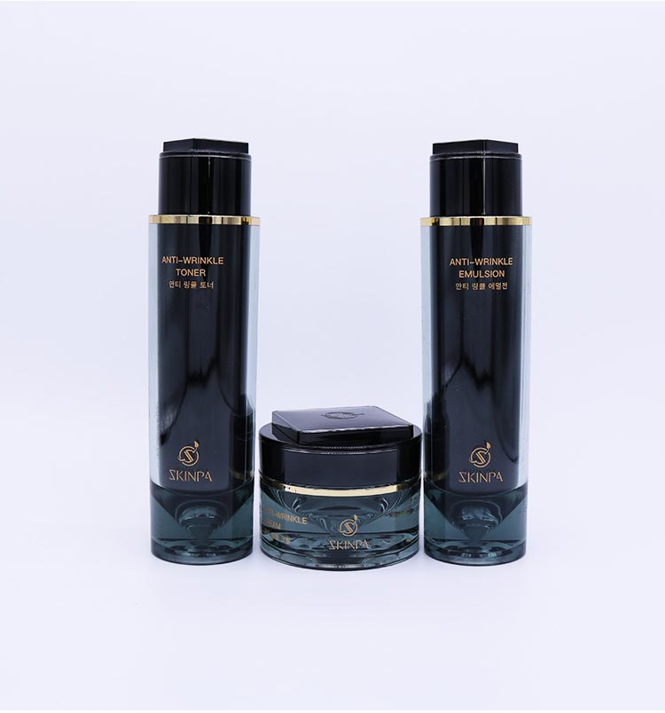 诗臻泊抗皱菁华系列套盒产品信息